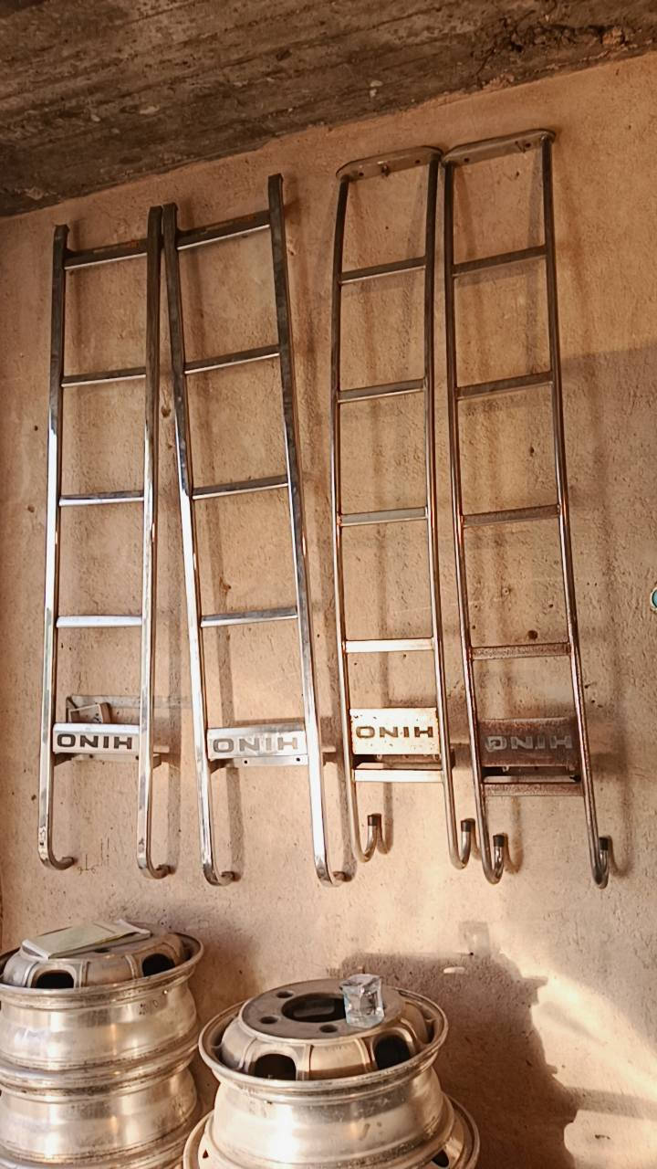 السلام عليكم ورحمه الله وبركاته ادوات هينو احتياطيه للبيع مكان حله شارع 80 استفسار ***********
