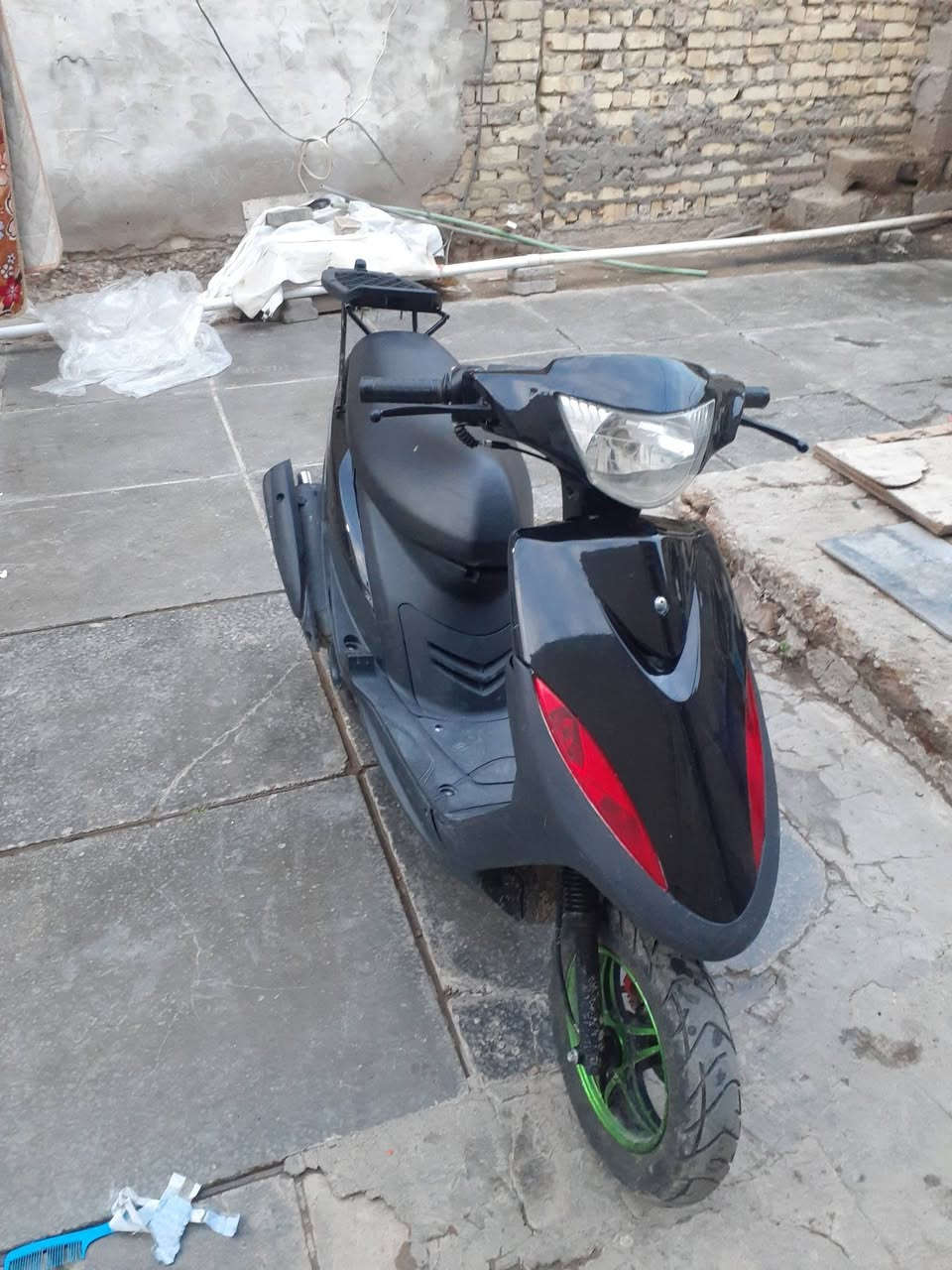 السلام عليكم ماكس للبيع ماكينه 49 بلاد دراجه حلوه وجديده وجاهزه ما نقصها شيء مكان الدراجه واسط قضاء الحي والسعر 550 وبيها مجال للشغال والاتصال على الرقم***********( وداعك مراوس الراوش)
