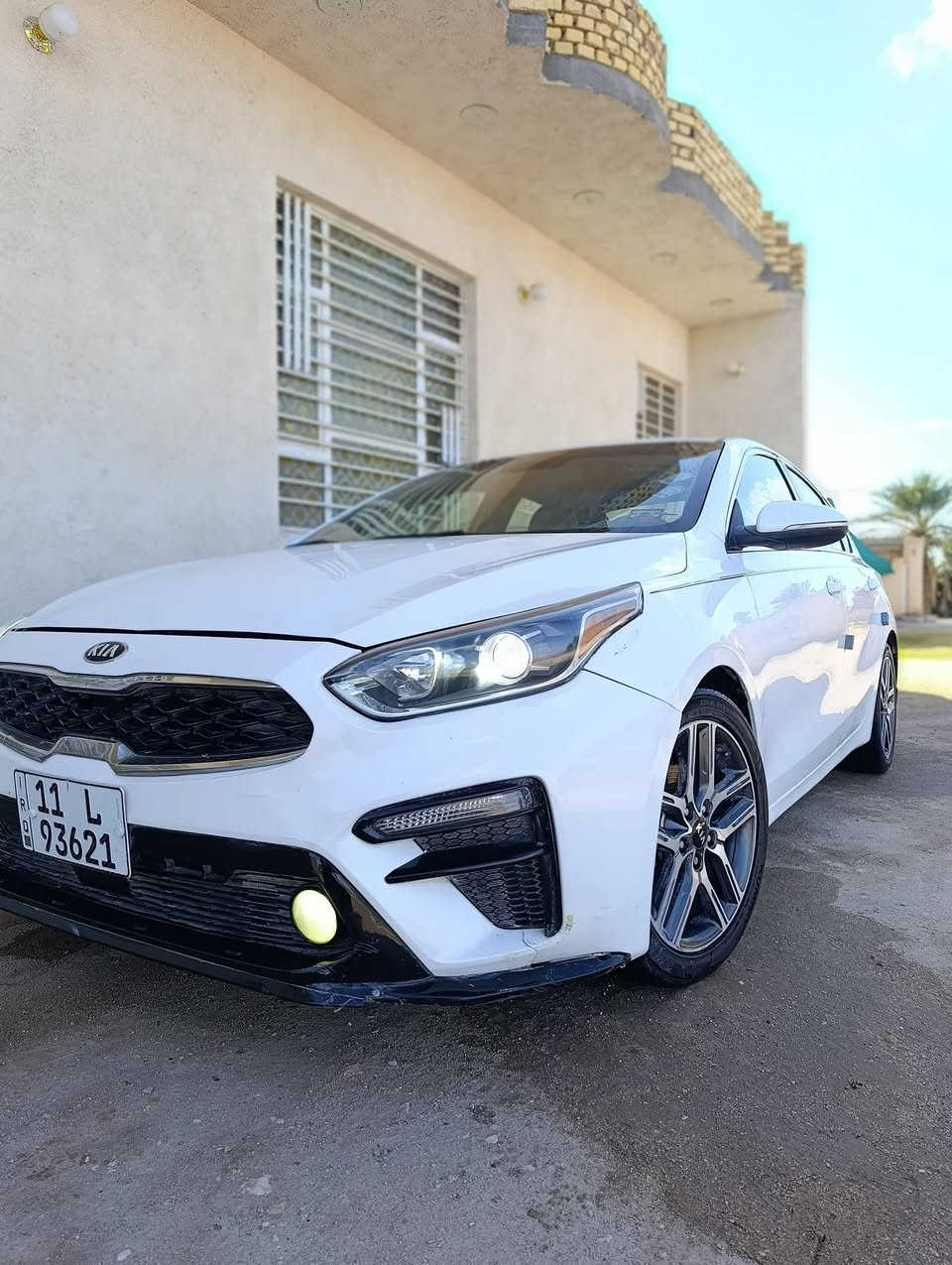 فورتي موديل 2019 رقم بغداد حره تحويل ثاني يوم سنويه مجدده ال 28 وارد أمريكي بيه بنيد مبدل وصبغ قليل بل جاملغ الامامي والباقي كفاله عامه سياره جاهزه من كلشي مكينه شرط ما مفتوح حداديه وكير وتبريد تخم تايرات جديد كير At المرغوب 6نمر سياره فول الموصفات واحد على واحد بصمه تشغيل بصمه ابواب مرايات شفط كشن كهربائي كامره شاره بل مرايه شاشه كبيره دسك خلفي وأمامي بيه هواي موصفات سياره جاهزه مال جناي ماشيه 75 الف حقيقي مكان سياره ناصريه سعر 127 وبيه مجال قليل رقم الهاتف *********** انه مكلف بل نشر خابر
