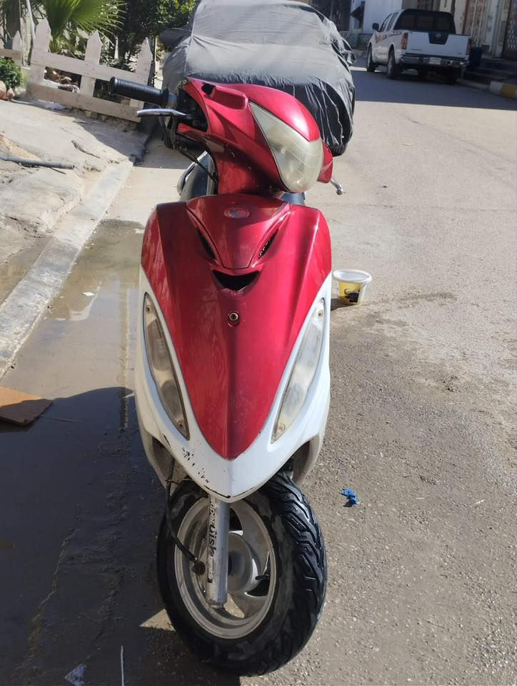 جي فور جاهزة من كل شي كهربائيات سلف هندر مجفتة
السعر 300 وبيها مجال()***********
