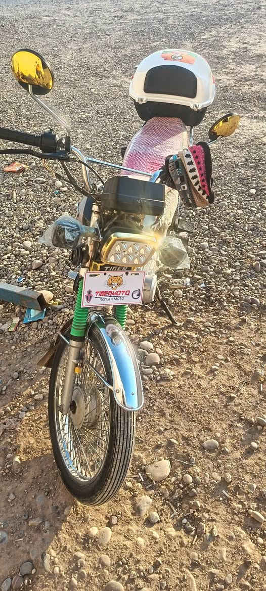 ماطور تايگر موديل 20 للبيع
السعر 350 وبي مجال بسيط
للأستفسار اتصل ***********
