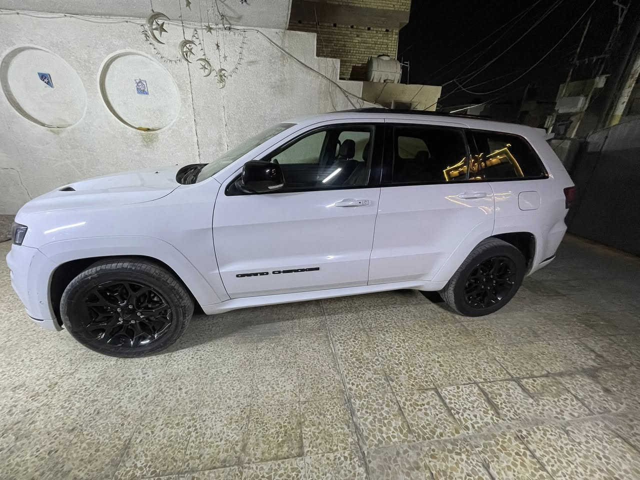 سلام عليكم
جيب s خليجي موديل 2021 فول مواصفات 
ماشيه 63 الف 
رقم اربيل باسمي 
السونار مرفق مع الصور 
***********
العنوان بغداد الدوره
