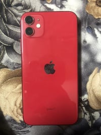 ايفون ١١ • ٦٤ • بطارية ٧٤