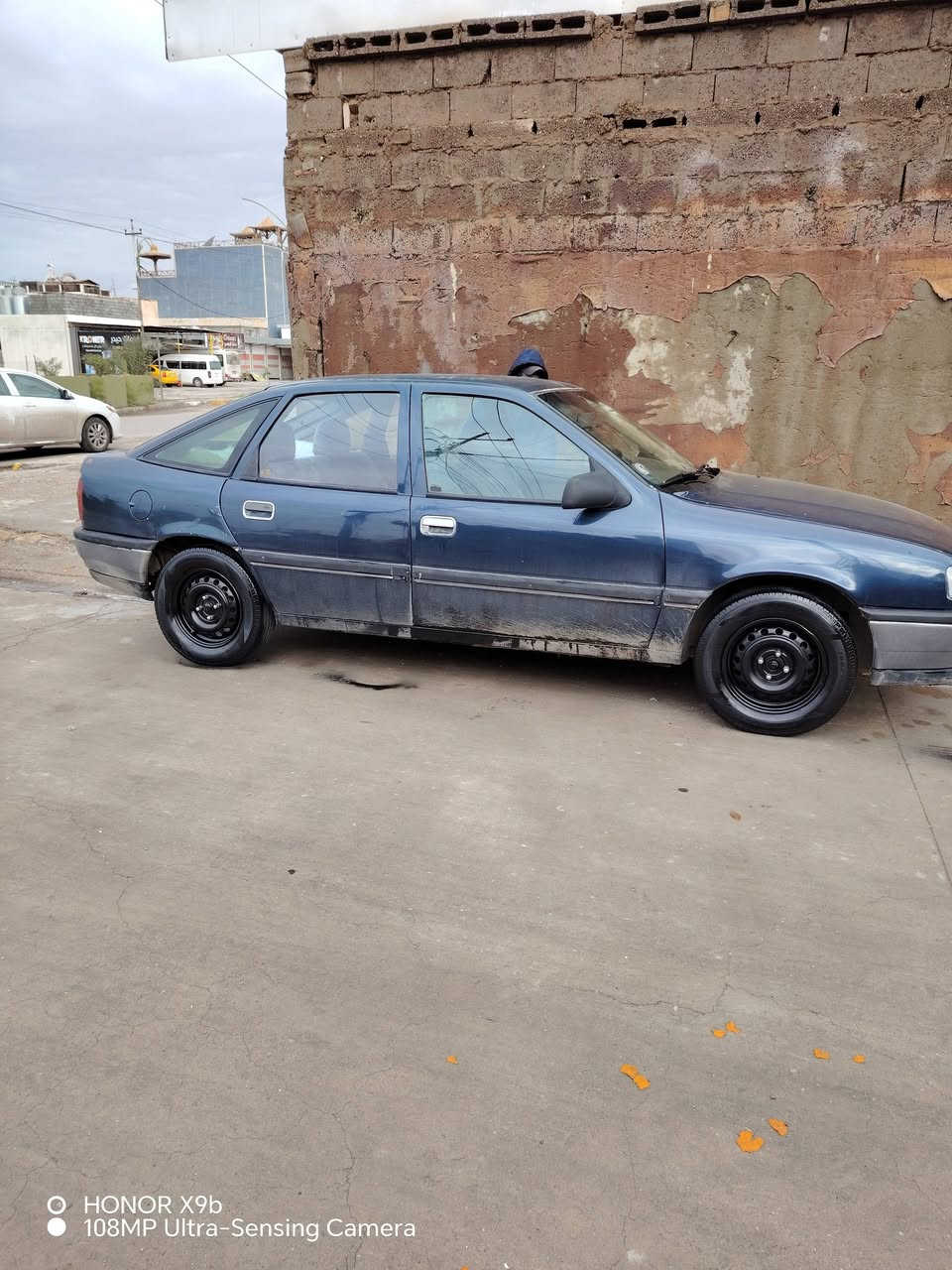 سلام عليكم فكترا موديل ٩١ محرك ١٦ مشروع وطني الل ٢٨ دفتر بانزين موجود شرط التحويل السعر ٣٤وبي مجال المكان كركوك رقم ***********
