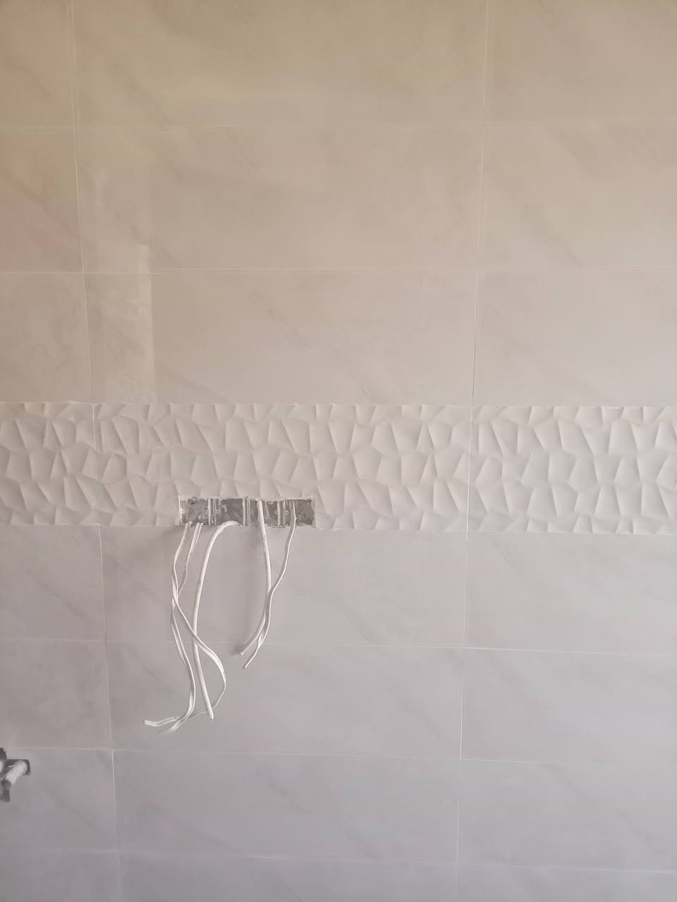 شغل سيراميك درجه اولى اسعار مناسبه للتواصل ***********اسيا ***********
