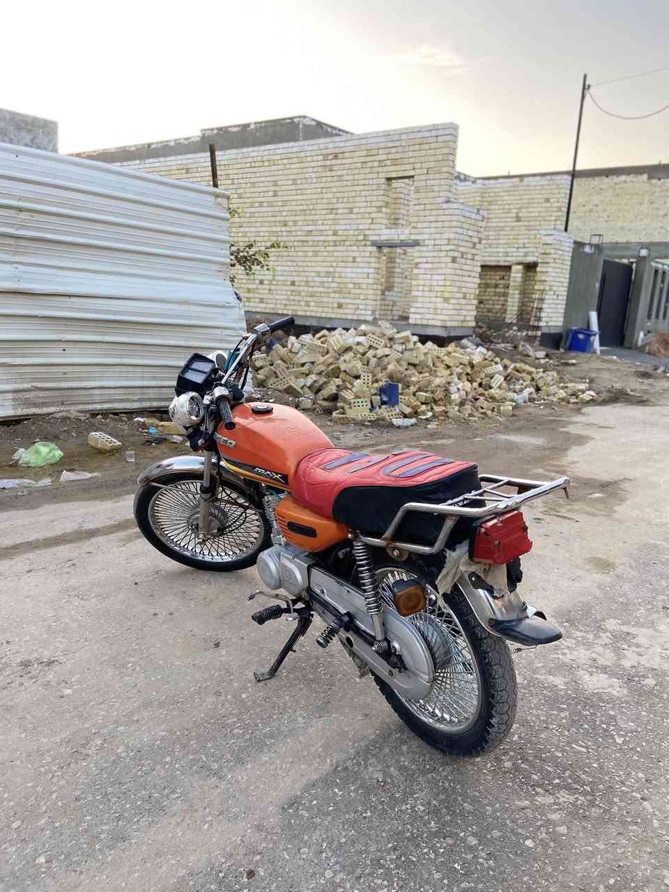 سبام عليكم دراجة تايكر البيع مديل 20 المحلرك 23 الدراجة حلوة الله شاهد اوراق تجي تفحص وتشلع عيوني متوازي عل بيعتها السعر 500 وبيها مجال المكان بابل مركز الحلة ***********
