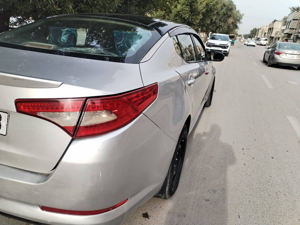 السلام عليكم اوبتمه ٢٠١٢مكينه وكير مكفولات تبريد ثلج تخم تاير صدر جديد غرفه حلوه مشروع وطني تبريد ثلج مواصفات حلوه تتفه ترايهه يخبل بدون ضربه مصبوغه حزام جماليه بدون ضربه سياره ترايهه حلو عضمتهه حلوه خليجيه بيهه منضومه غاز شغاله سياره فول عدا البصمه السعر ٩٩وبيهه مجال قليل الاتصال ***********
