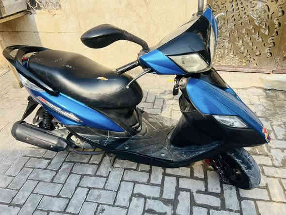 ماكس ثعلب 
كهربائيات شغاله 

ابريك امامي +خلفي 

سعرة650 وبيهه مجال قليل

عنوان شعله 

الرقم ***********
