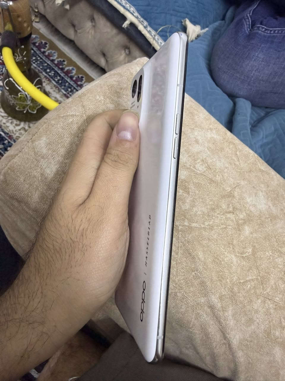 اوبو فايند X5 برو  ذاكرة 256 رام 12 مكفول من كلشي     . معالجة سناب دراكون 8 جين 1 .. جهاز كامراتة عملاقة ... للبيع السعر 500  للاستفسار ***********
