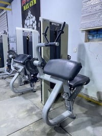 متوفرة قاعة للبيع تحتوي ع 10  قطع بريكور الحديث ورباعي لايفتنس ورشاقه ...