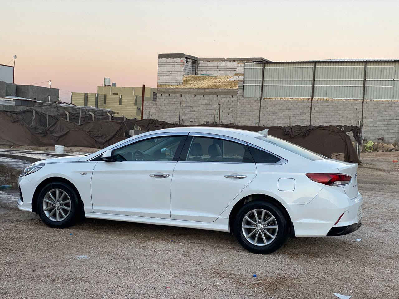 السلام عليكم
هونداي سوناتا 2021 وارد كوري مكفوله السياره 

بانزين فقط فقط كير 6 نمر السياره ماشيه 100

على وضع الشركه ماملعوب بيها السياره خير من لله

مكاني بابل الشوملي السعر 152 وبيها مجال لشراي 

***********
