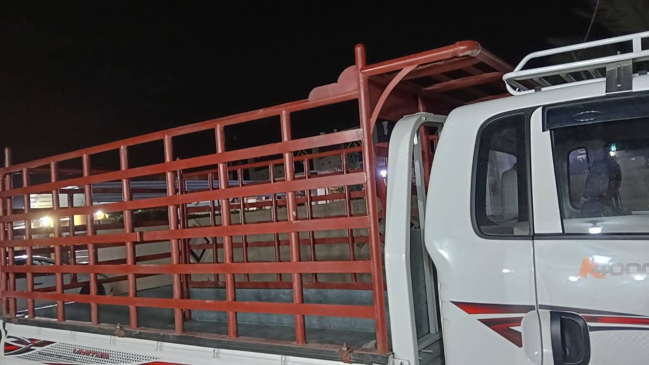 محجر البيع مال فحل هوه ودعاميه مال شركه السعر ٦٥٠ وبيه مجال حك جيه بس عنواني اليوسفيه رقم تلفوني
***********
