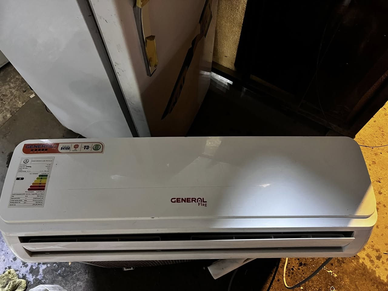 السلام عليكم سبلت جنرال 1طن مشتغل يومين فقط السعر 200 الف ***********
