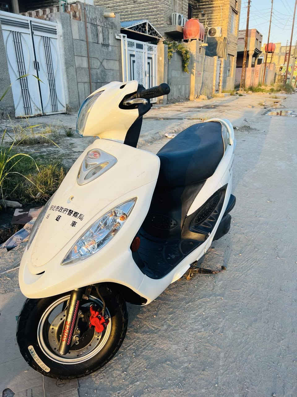 سلام عليكم دراجه كامكو للبيع موديل ١٥بوليس فحل نضافه فول تجي وشوف بعينك دراجه نضيفه  توهه طالعه من رمبه صاله شهرين السعر مليون ١٠٠وبيهه مجال


**إذا كنت صاحب هذا الإعلان وتريد حذفه لأي سبب، رجاءا أرسل رسالة إلى الدعم الفني**