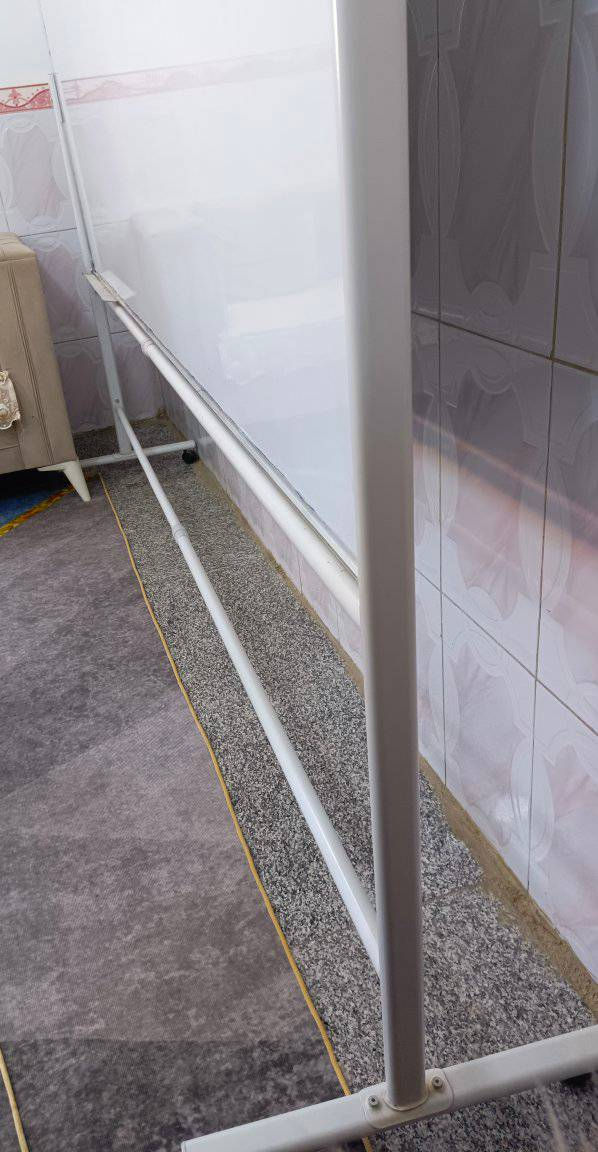 سبورة وجه واحد مع ستاند 
الطول 240 سم
العرض 120سم 
السعر: 65 بيهن مجال قليل


**إذا كنت صاحب هذا الإعلان وتريد حذفه لأي سبب، رجاءا أرسل رسالة إلى الدعم الفني**