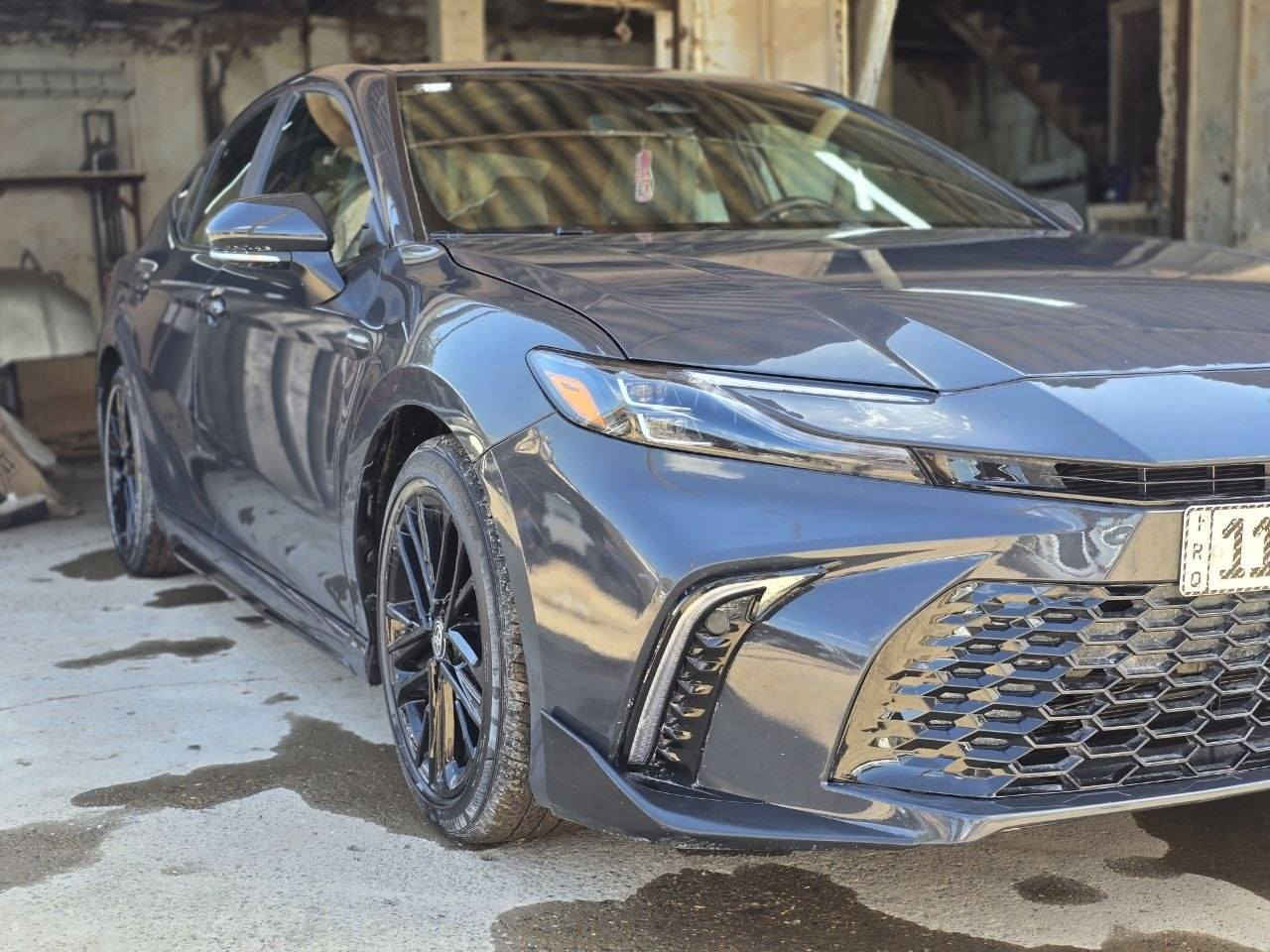 كامري موديل 2025 رقم بغداد لو بسمي. صبغ جاملغ بنيد مكاني سامره الأستفسار ***********  لون سمنتي طوخ موصفات se بصمه كشن جلد تدفئه تبريد قطعتين تبريد
