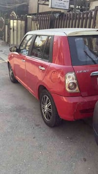 عندي ليفان موديل 2013  كير عادي محرك بلادي قبق اسود  سياره جاهزه كير م...