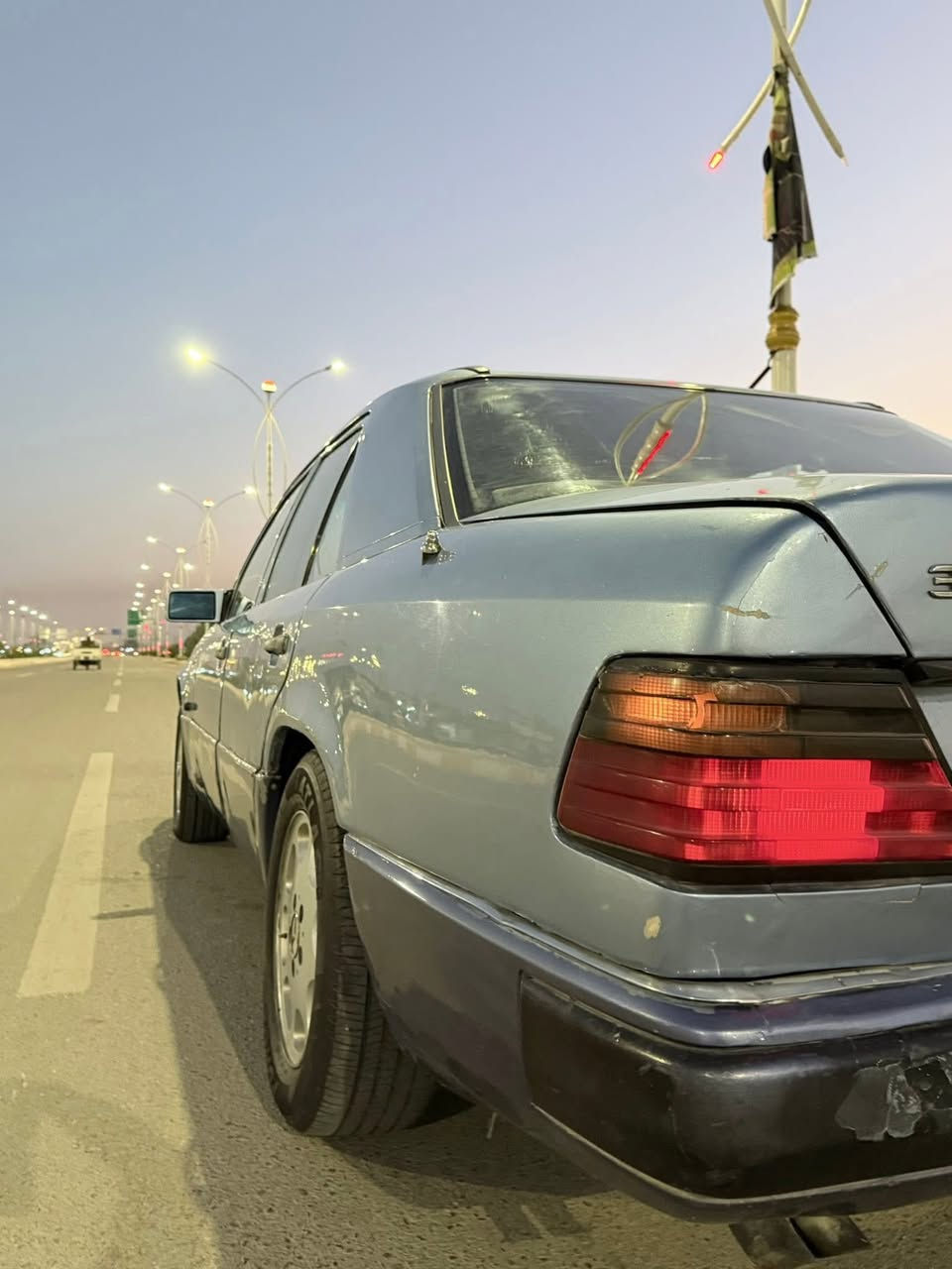 مارسدس دب مديل 87 
محرك 3000
رقم بغداد تحويل مباشر
مكان ناصريه مركز 
رقم صاحب سيارة ***********
