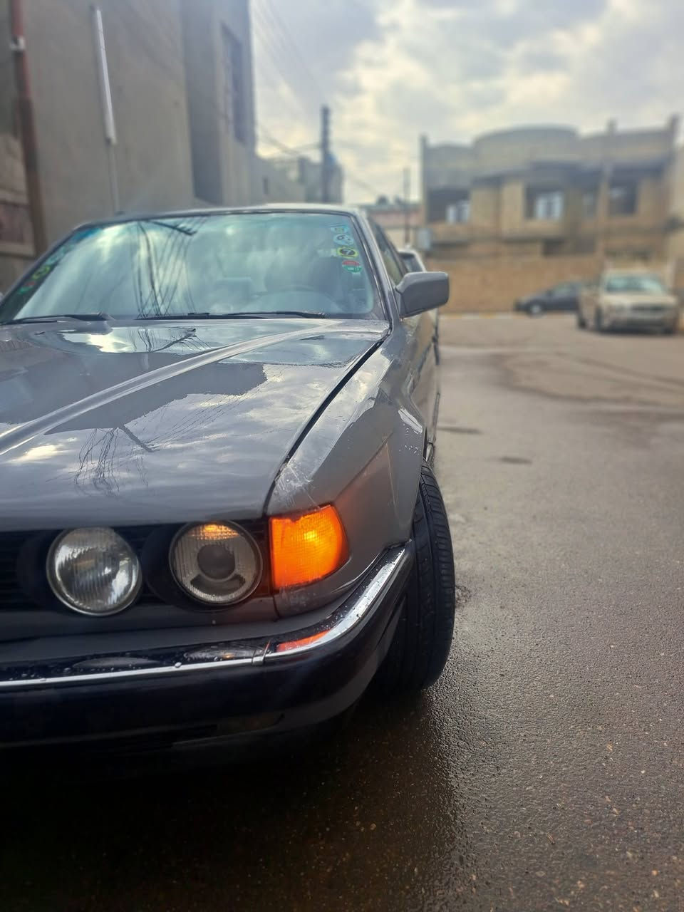 اسلام عليكم اخوتي
للبيع BMW735 اصل وارد يابان

العنوان الانبار.فلوجه .*********** اتصال وبلخدمه ماقصر مستعجل ع بيعتها الله شاهد 

السعر ٤٧ وبيها مجال
