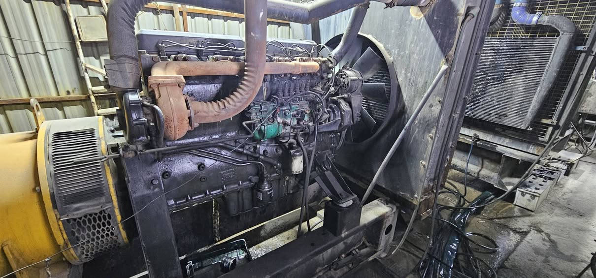 السلام عليكم شباب
مكينه 113 26 فقط مكينه للبيع فقط 
للبيع تفاصيل اكثر اتصل 
***********
***********
