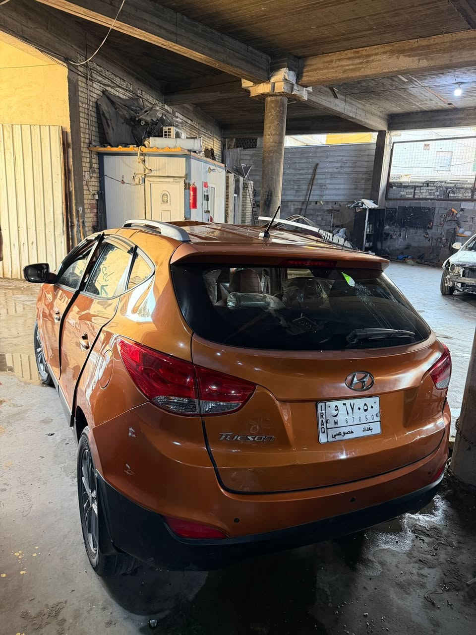 سلام عليكم لبيع توسان موديل ٢٠١٥ رقم بغداد عله حادثهه مثل صوره سعرهه ٦٥ مكان سياره بغداد المشتل استفسار ***********
