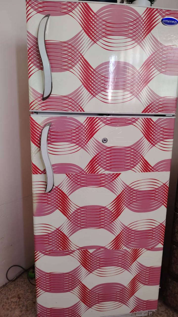 كاونتر درجه أولى كرانيت درجه أولى سعر ٣٥٠ وبي مجال وثلاجه سعر ٢٠٠ ***********
