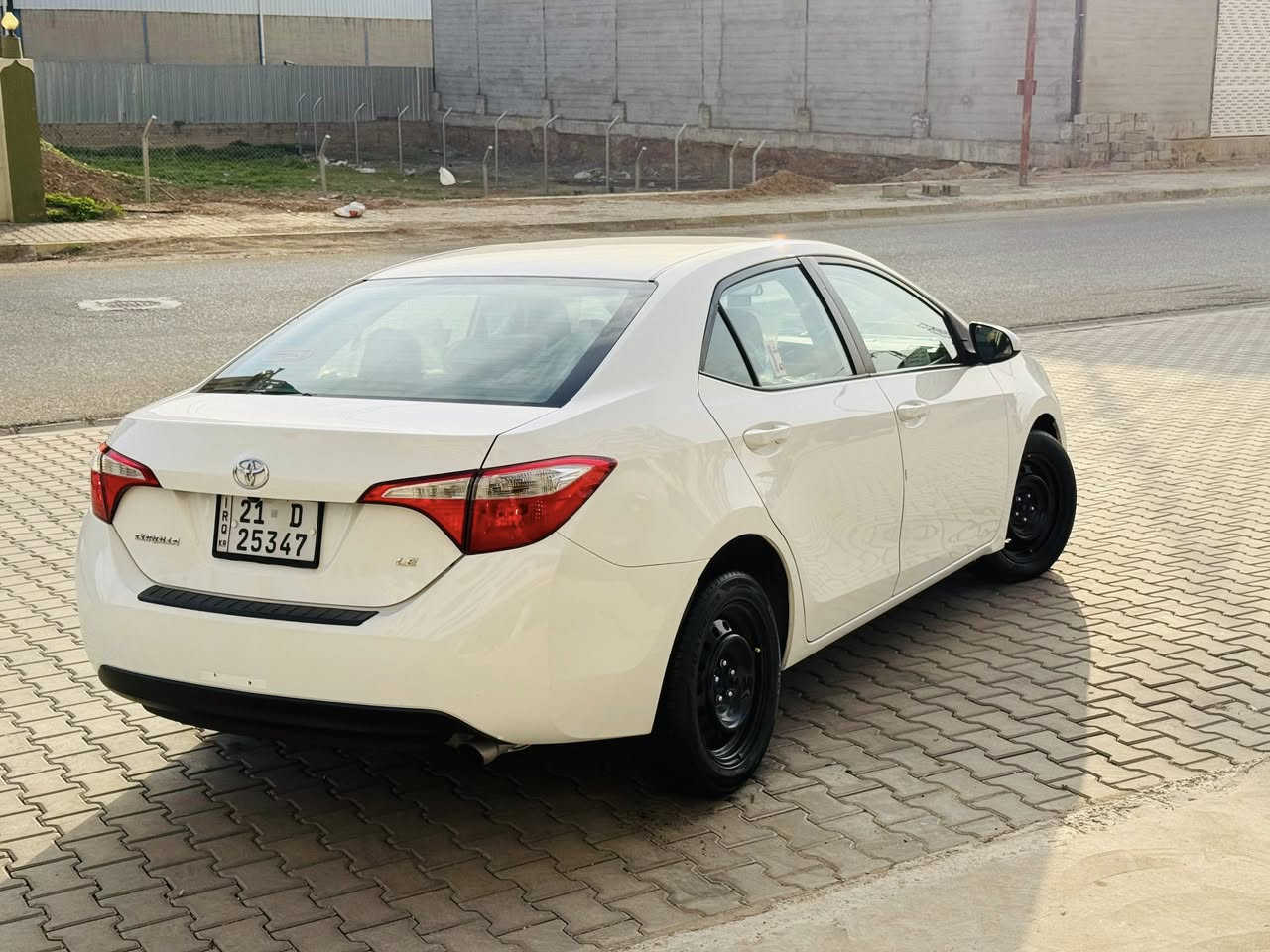 كرولا موديل 2016 امريكي ابيض ثلجي ژينكة سنوية هزة رقم كلها 2030 سيارة  بي جاملغ سكن امامي صبغ ويا ربع باب باقي مكفلول كفالة بدون حالوب بدون تعديل بدون رصعة سعرها 140 بي مجال بسيط عنواني كركوك ايسكان 
اسيا   :   ***********
