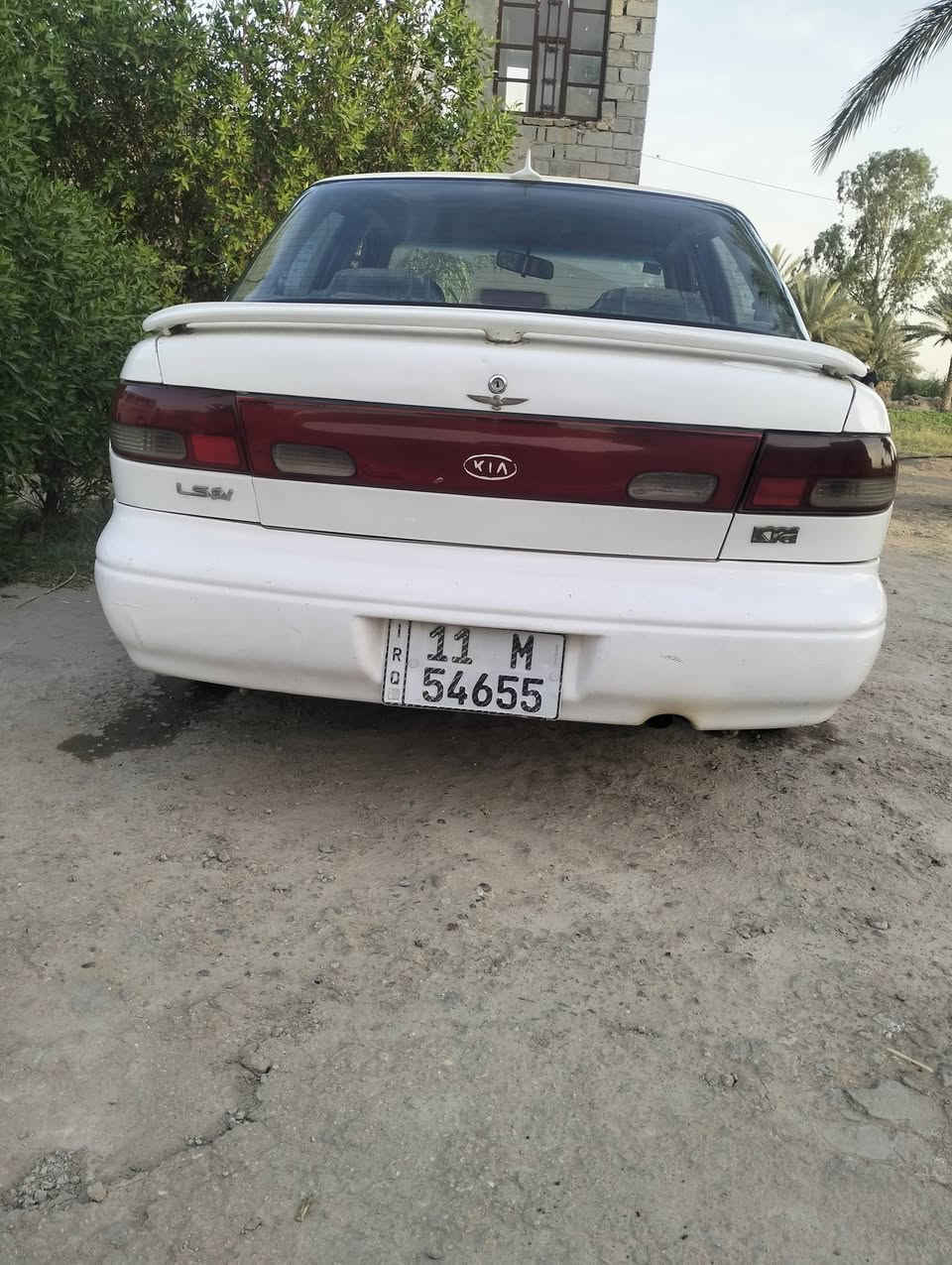 سلام عليكم سفيه موديل 94 ستيراد خاص محرك مسكر بل جيس كهربيات كله شغاله رقم بغداد بسمي تحويل ثاني يوم مكاني مشروع مسيب اني مكلف بل نشر ***********
