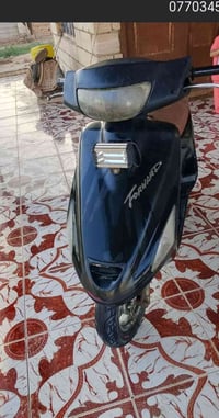 مبدل محرك • فراشه نضيفه • القرنه ناحيه الثغر