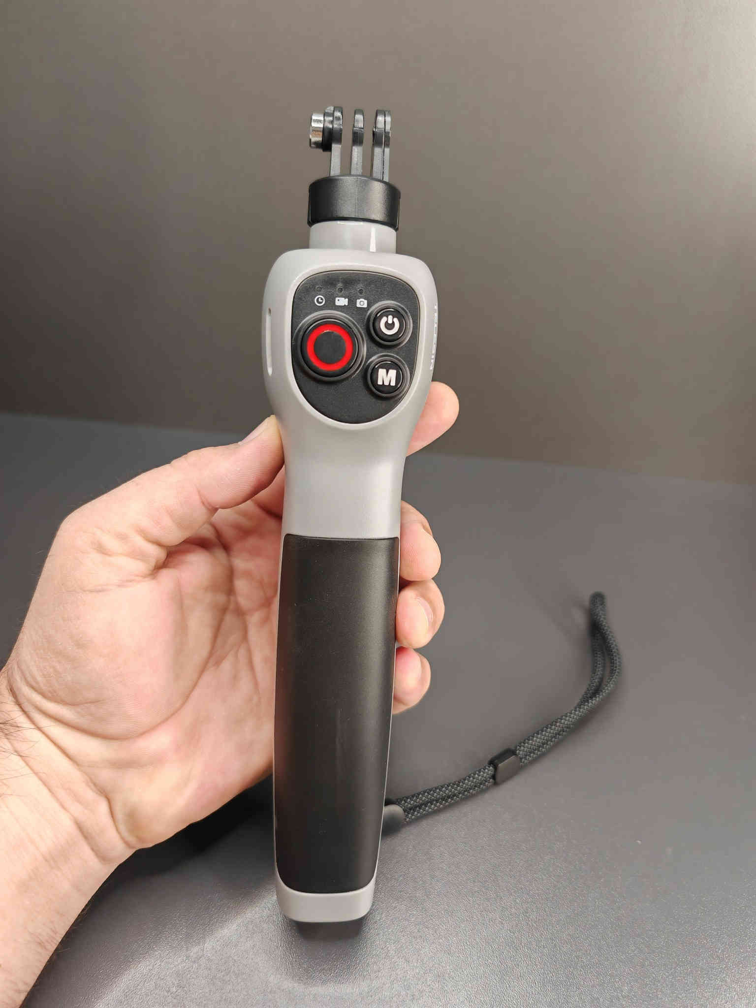 سيلفي ستيك شحن، تصوير تحت الماء لكامرات كوبرو ،8،9،10،11،12، جديدة
متوفر عصا سيلفي لكامرات كوبرو تصوير تحت الماء، جديدة غير مستعملة ،ماركة تيليسن اصلية، تصل الى طول 85 سم، كاملة مع كافة الملحقات وكيبل الشحن، كوالتي ممتاز جدا ،
يوجد توصيل لجميع المحافظات ***********
