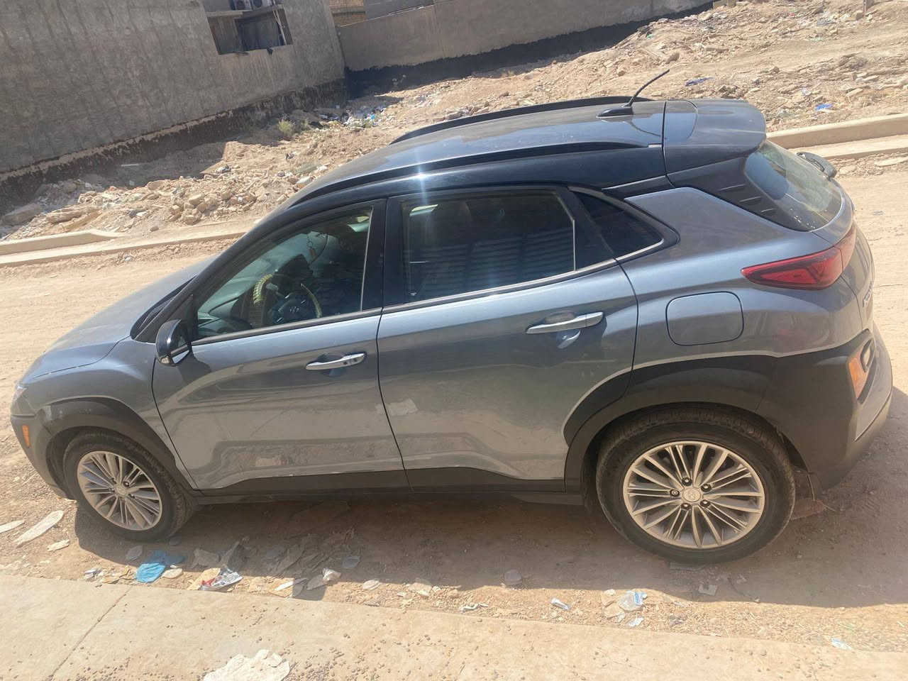من رخصه الادمن هونداي كونا 2020 للبيع محرك 2000 دوش رقم بابل باسمي المواصفات
رادار امامي
رادار جانبي
مانع انزلاق
2 مود قيادة 
تدفئة المقاعد الاماميه
ماشيه 38000 يعني جديده
السعر المطلوب 13000 دولار وبيها مجال بسيط 
للاستفسار الاتصال *********** 
تواجد السياره في بابل / الحله 
بيع مستعجل وشكراً/ مكلف بالنشر حلة, بابل
