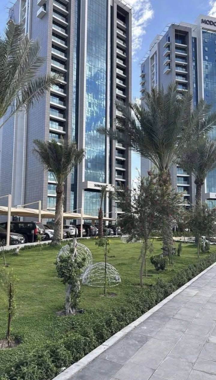 السلام عليكم
عروض مجمع البروج السكني🌃

شقة للبيع 

العنوان/  مجمع البروج السكني
المساحة/ 93.5
البناية /  لاكونا 
-عدد الغرف /  1
عدد الحمامات / 1
-اطلالة / شارع المطار
-التسليم /  2027/12

شقة للبيع 

العنوان/  مجمع البروج السكني 
المساحة/ 197م 
-عدد الغرف / 3 غرف نوم + مطبخ كامل
عدد الحمامات /3 حمامات غرفة مخزن+ لوندري 
-اطلالة /اطلالة البوليفارد مميزة 
صاله كبيرة وسبالت VRF
كل الشقة 
-التسليم / جاهز للسكن زيرو

شقة للبيع 

العنوان/  مجمع البروج السكني
المساحة/ ٩٣.٥
-عدد الغرف / 1
عدد الحمامات /1
-اطلالة /بوليفارد
صاله كبيرة وسبالت VRF

شقه للبيع 

العنوان / مجمع بروج السكني 
المساحة / 93.5
-عدد الغرف / غرفة + صالة 
-إطلالة /مطار بغداد 
-موعد التسليم / 2027 

شقه للبيع 

العنوان/  مجمع البروج السكني
المساحة/ 176م
نوع البناية / الهدير
-عدد الغرف /  3
عدد الحمامات / 3
-اطلالة /   مطار بغداد الدولي
-التسليم /  زيرو مباشر

شقه للبيع 

العنوان / مجمع البروج السكني 
 المساحه/ 197م
بناية / هدير
-3عدد غرف 
-اطلاله بوليفارد
-زيرو 

شقة للبيع 

العنوان/  مجمع البروج السكني
المساحة/ 93.5
البناية /  لاجونا
-عدد الغرف /  1
عدد الحمامات / 1
-اطلالة / شارع المطار
-التسليم /  2027/12

شقة للبيع 

العنوان/  مجمع البروج السكني 
المساحة/ ١٦٠ م
بناية/ الهدير 
طابق/ عالي
-عدد الغرف   /  2
- حمامات /  3 
- صالة وغرفة غسيل 1 , 1
- التسليم / مباشر 
- ⁠حالة الشقة / زيرو 
-اطلالة  /  المطار

للاستفسار الاتصال على الرقم 
***********📞

نستقبل كافة عروضكم العقارية في المجمعات الاستثمارية للبيع و الايجار 

شركة حلم بغداد العقارية 🏢
