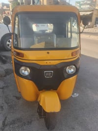 تكتك كلش نضيفه وحلوه وجاهزه الشغل ما بيها نقص مديل 22 رقم وسنويه سعر  ...