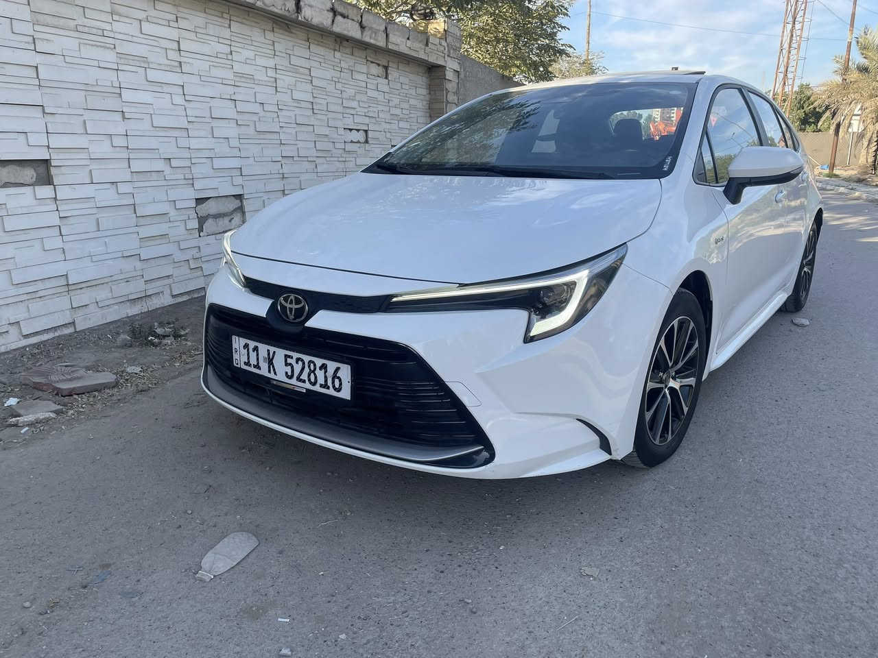 سلام عليكم وتحية طيبة للبيع كورلا هايبرد وارد صيني 2025 مكفولة من صبغ وتبديل  بيهة رصعة بداير مال جاملغ الخلفي بسيطة ماشية 20 km مكينة 1800 هايبرد سيارة مواصفات معروفة من صور سعر 148 بيهة مجال قليل ستفسار *********** سكن بغداد شهداء البياع
