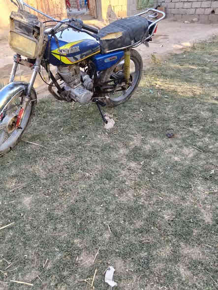 درجة سفانه ١٩  كلك مكفولة من السرقة  السعر  ٢٤٠ الشراي يتصل على الرقم  ***********المكان بابل الشوملي
