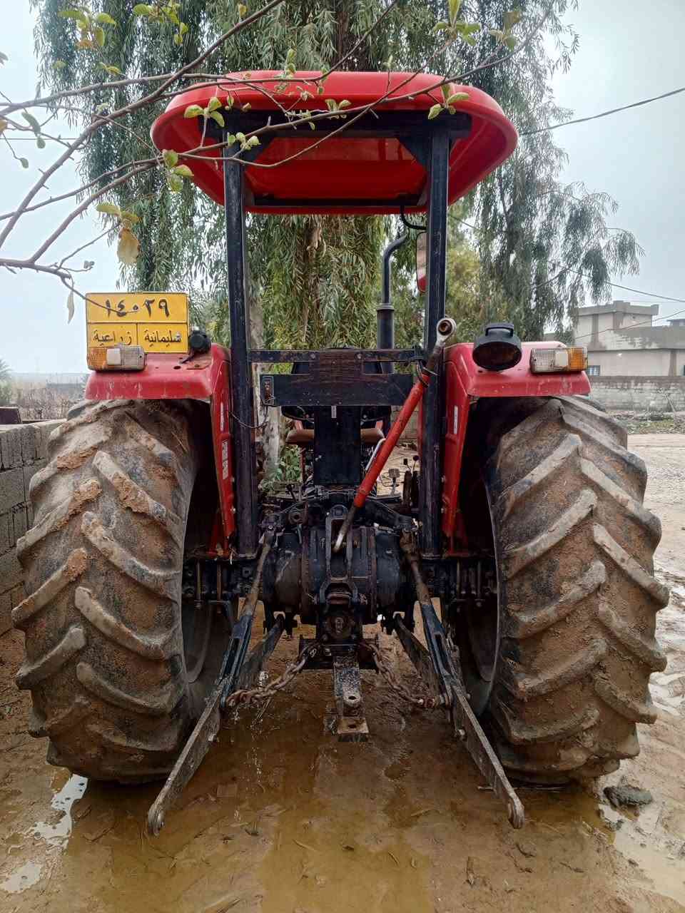 السلام عليكم تركتر ايراني 2013 رقم وسنويه سليمانيه تريد تحويل تريد وكاله محرك مامفتوح لا صرف ولا بخار السعر 77 بي مجال لالطيبين مكان كركوك الشراي يتصل ***********
