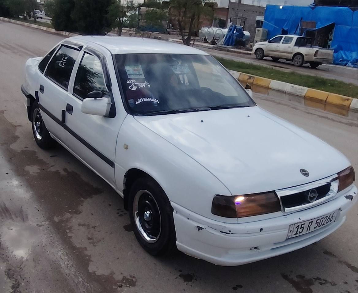 سلام عليكم

فكتره حجم 16 موديل 1993
محرك 1600المرغوب تنسه صرف البانزين  فول
رقم انبار دولي وهزه جديده شرط التحويل او الوكاله 
مامصبوغه بلاديه فقط جاملغ امامي وبنيد مصبوغ بدون ضربه للجماليه الباقي كلها بلاد لاضربه ولاشي 
خياس مابيها
تخم تاير جديد الأصلي
كهربائيات كلها فول
جام كهربائي
مالت جناي الف ماتخلي عليه السعر اتصل ع رقم وتدلل مكان صلاح الدين الأسحاقي مركز الناحيه
***********
***********
