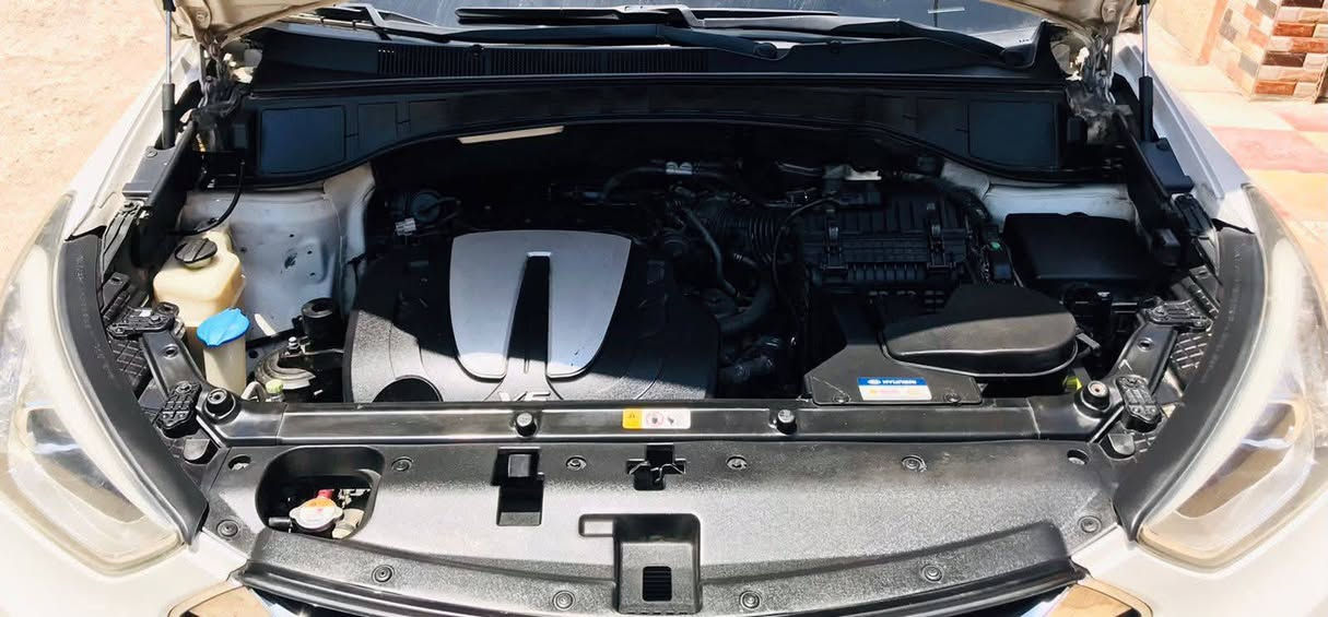 سنتافي ١٤ خليجي ٦ سلندر كامل المواصفات مكفولة فقط بارد بمقدار الكف بأسمي رقم بغداد الدولي هزة جديدة بنهاية الشهر الاول سنوية لغاية ٢٠٣١ بنوراما بصمة وكافة المواصفات المعروفة مكاني الحلة بسعر ١٧٠ ورقة للاستفسار *********** واتساب
