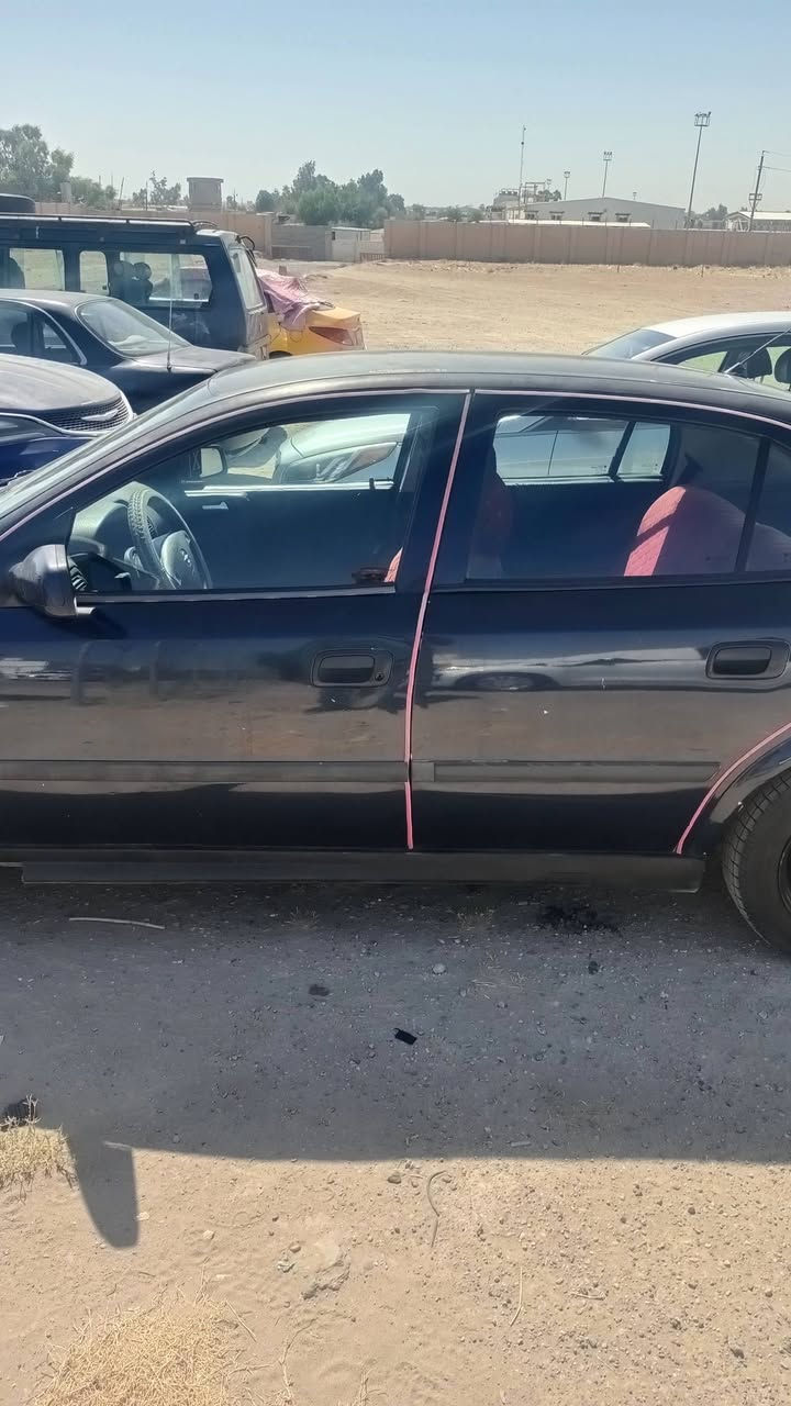 اوبل استرا موديل 2002
محرك 2000 كير اوتوماتيك سبورت 
تبريد ثلج كير محرك مكفول سياره بحاله جيدا 
53 مجال بسيط
***********
