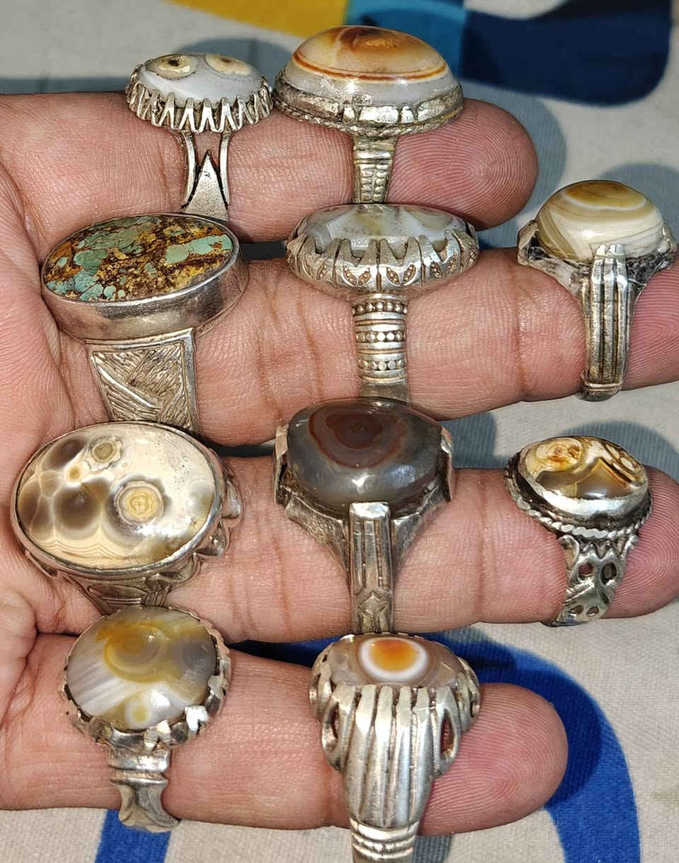 يالله 10 محابس سليماني و داودي فضه عراقيه قطع تحف جمله فقط رجا جمله فقط سعرهن 350 الف يوجد توصيل كافة المحافظات عنواني بغداد اي استسفسار مراسلتي على الخاص


**إذا كنت صاحب هذا الإعلان وتريد حذفه لأي سبب، رجاءا أرسل رسالة إلى الدعم الفني**