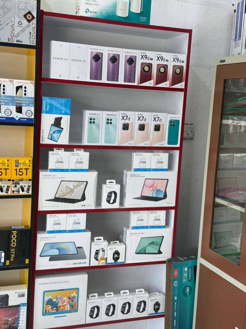 يتوفر لدينا أجهزة موبايل وايباد وساعات سمارت مختلف الماركات والأحجام كما موضح في الصور نقدا وبالتقسيط 
#جمعيةبيتي
#للبيع بالتقسيط


**إذا كنت صاحب هذا الإعلان وتريد حذفه لأي سبب، رجاءا أرسل رسالة إلى الدعم الفني**