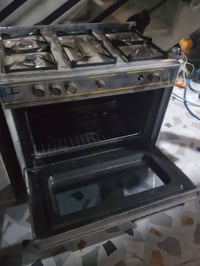 طباخ للبيع سعرة 70 الف وبي مجال رقم الهاتف 07711647549