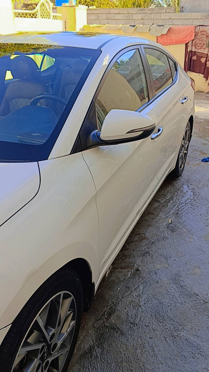 سلام عليكم سياره البيع مديل 2020 فول مواصفات واحد عله واحد مكان كربلاء اطوريج المحد الفني السعر155 وبيها مجال قليل حك الجيه وارد خليجي ماشيه 450 الف سونار بل منشور الإستفسار عله الرقم ***********.
