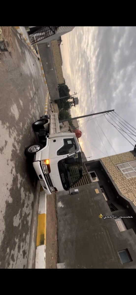 كيه ازوزه. مكينه 112 الجبيره
نضافه شوفت عينك السياره ما ناقصها شي جاهزه للعمل
مكاني ناصريه 
سعر 95 وبيها مجال قليل 
رقمي ***********
