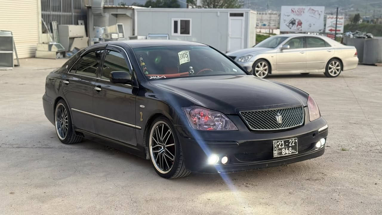 پێشەکی بە ناوی خوا GRS 182 ڕەنگ گؤڕاوی یابان ٣ دوگمەی جلدو هیتەرو ساج سور کوشن خەزن سالانسای تؤمسی لەسەرە سەوتیکی زؤر خؤشیی هەیە ماشەڵا سەیارەکە لە قوەتی خؤی بێزارە تاقم تایەو ویلی سؤڕتی لە سەرە سەیارەکە بەس ماشەڵای ئەوێت تەبریدو کارەبای گشتی بە شەرت کەڤەر گؤڕاو شانسی کؤسەرە بە شەرت سعری ٥٨ گەڵاو کەمێ معامەلە ئەوەش ڕەقەم تەلەفون *********** ئەدمینی 🫶🏻
