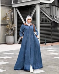 مصنع ملابس • تجار وموزعين • جروب واتس