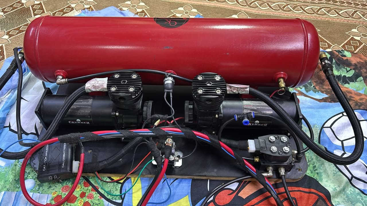 جكات s2 كامله سعر ٩٠٠دولار
مكان بغداد 
***********
