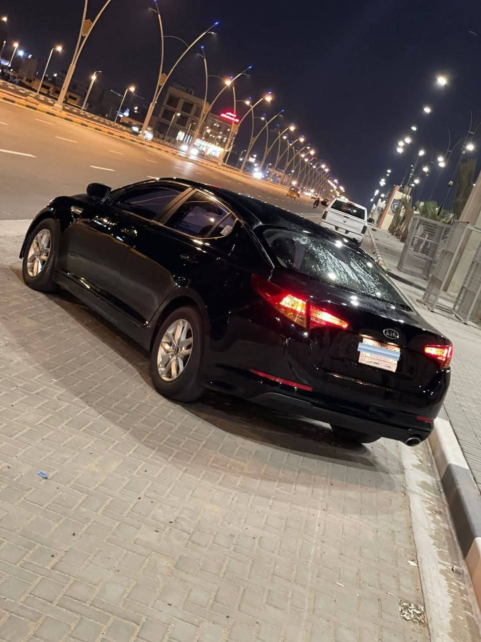 سلام عليكم
كيا أوبتيما موديل 2014 

أدوات أدوات كصه جنطه 

بانزين دوش 

دواخل عسلي 

شاشه بلاد 

كأمره شغاله 

كشنات جلد لونين 

تتفه تبريد كشنات 

تخم تاير جديد 

حداده زيرو

تبريد ثلج  🧊 

زنون بلاد 

دخول جديد صالها يومين 

ارقام وسنويه كامله 

سياره على وضع الشركه

المكان البصره ***********
