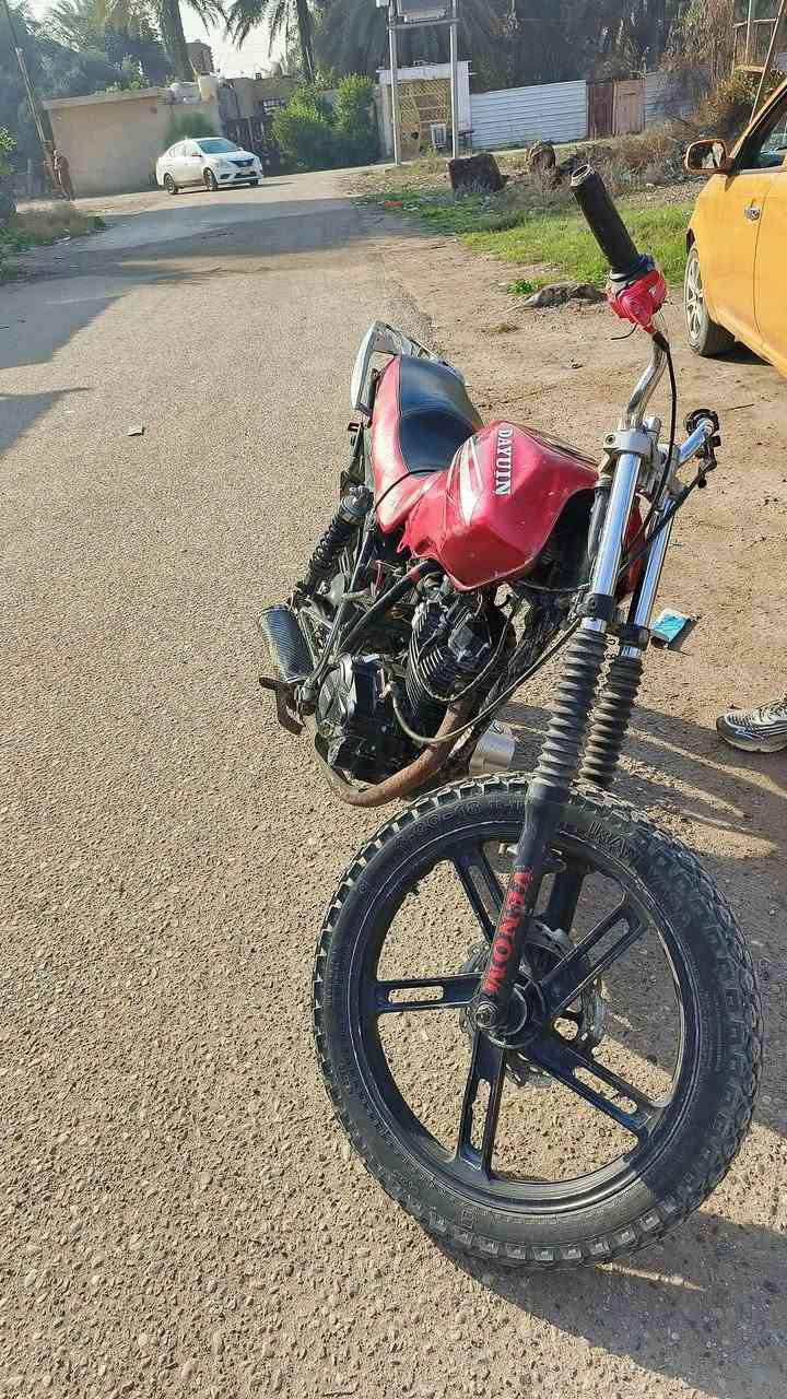 دأيون للبيع نقصه بس جاملغ امامي وكهربأيات بيه صالنصه رياضي توبو السعر ٣٠٠ بدون عمله مكاني بغداد التاجي رقمي  ***********
