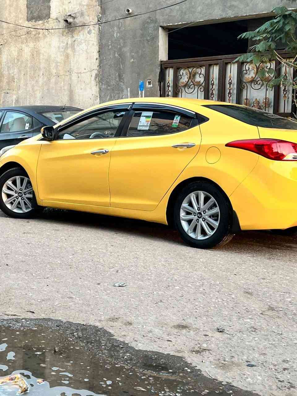 السلام عليكم سياره النتره موديل 2011 مكينه وگير وحداديه وتخم تاير خير من الله مكاني البصره السعر 85 وبيها مجال حگ الجيه  كامله السياره ماناقصها برغي  ***********
